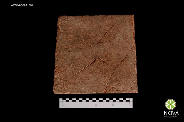 tableta-de-arcilla-cocida-floor-tile-clay-tablet-n-21